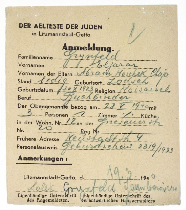Registration card issued by the Jewish Council in the Lodz ghetto to Eliezer Grynfeld